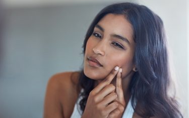 How to pick like a dermatologist